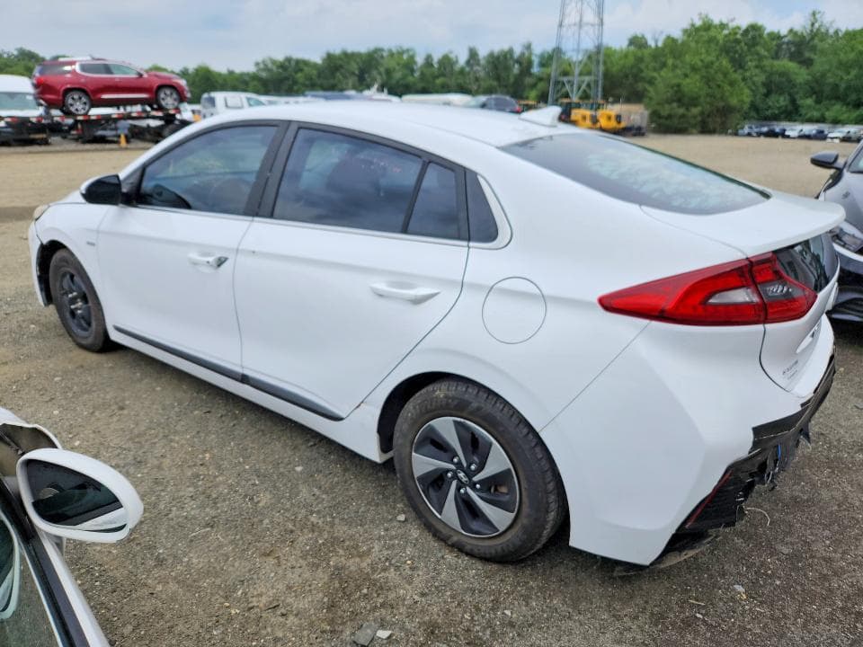 2017 HYUNDAI IONIQ SEL