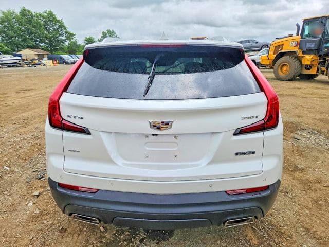 2023 CADILLAC XT4 LUXURY