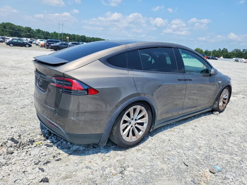 2016 TESLA MODEL X