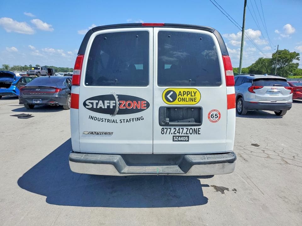 2019 CHEVROLET EXPRESS G3500 LT