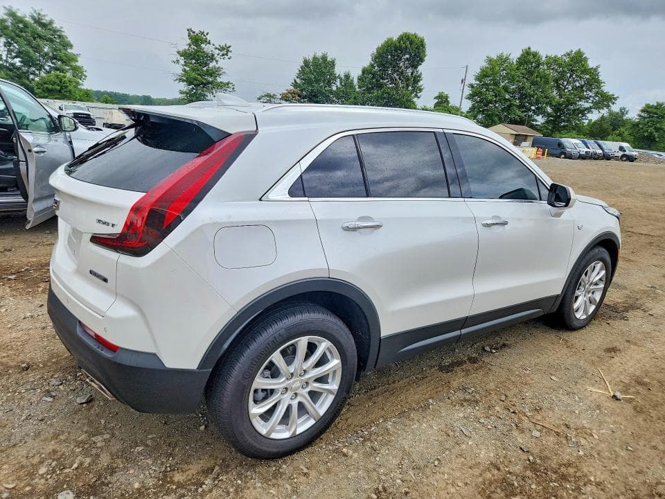 2023 CADILLAC XT4 LUXURY