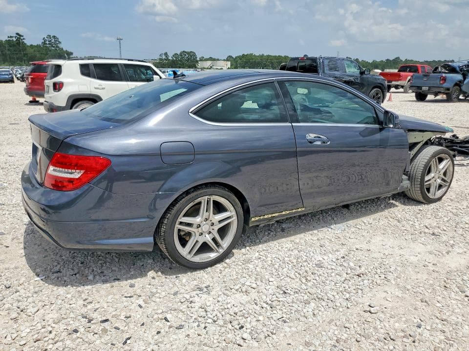 2013 MERCEDES-BENZ C 250