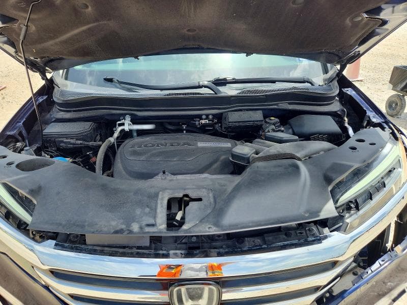 2017 HONDA PILOT ELITE