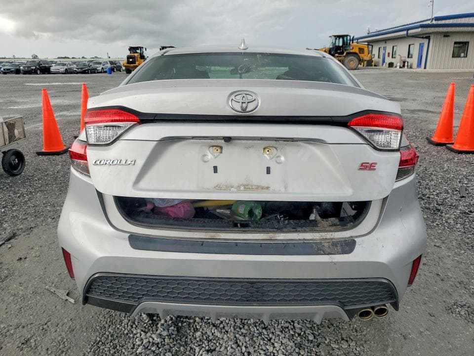 2021 TOYOTA COROLLA SE