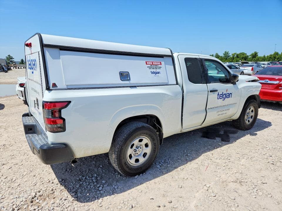 2022 NISSAN FRONTIER S