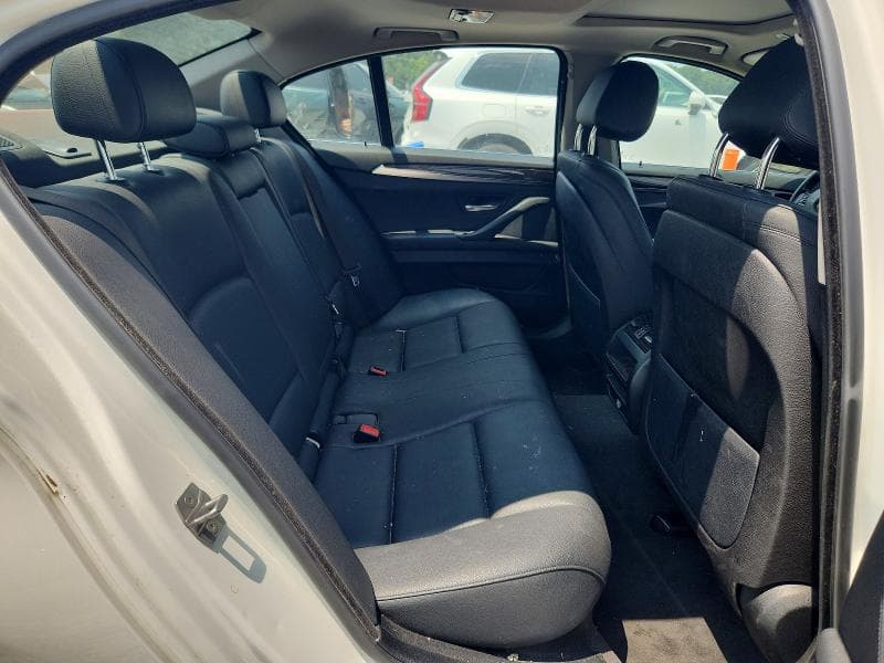 2015 BMW 528 XI