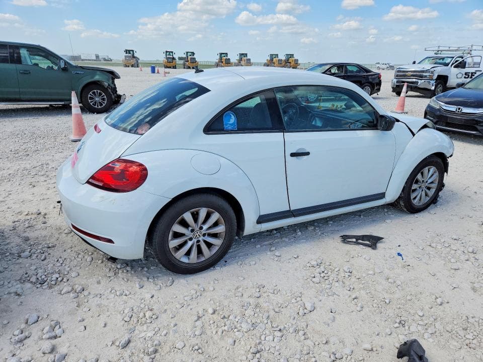 2017 VOLKSWAGEN BEETLE 1.8T