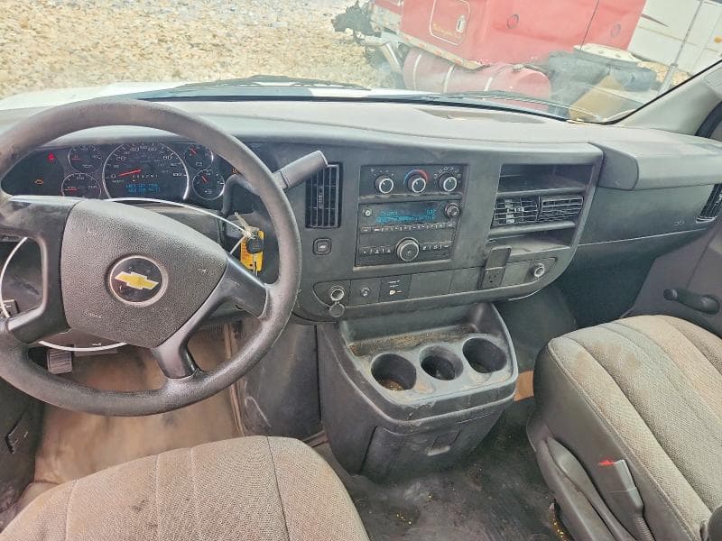 2016 CHEVROLET EXPRESS DELIVERY TRUCK