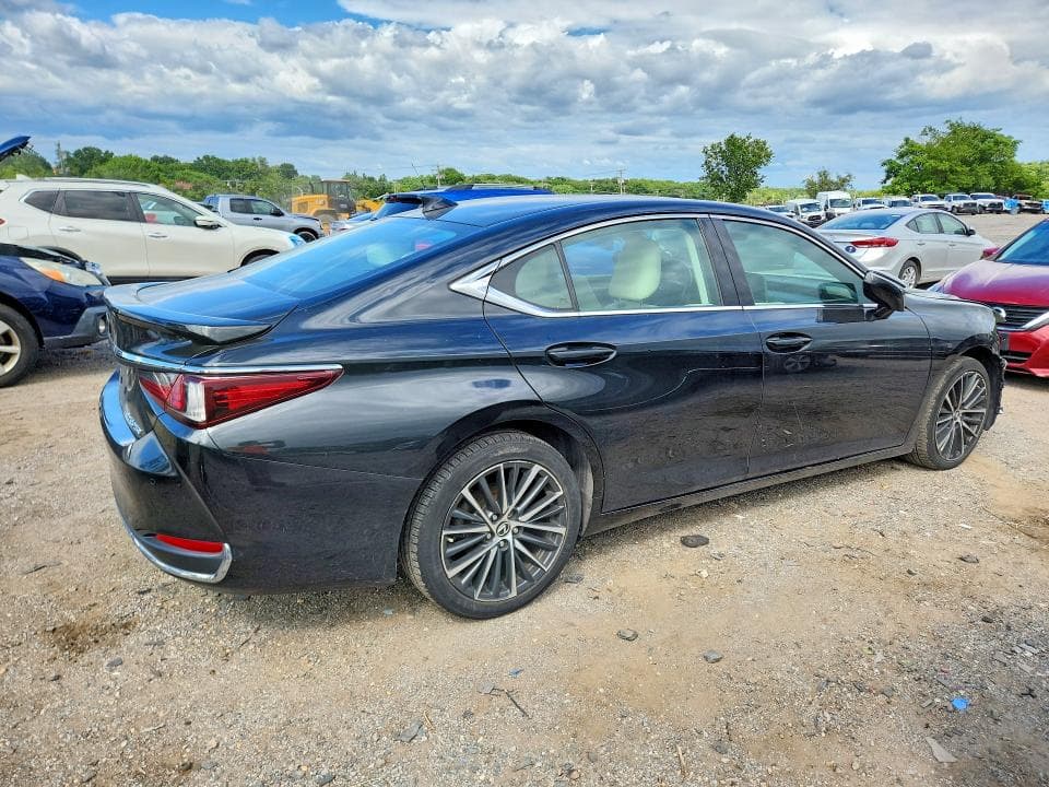 2022 LEXUS ES 250 BASE