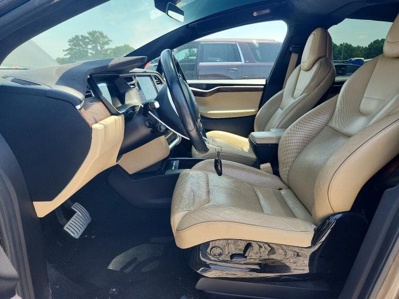 2016 TESLA MODEL X
