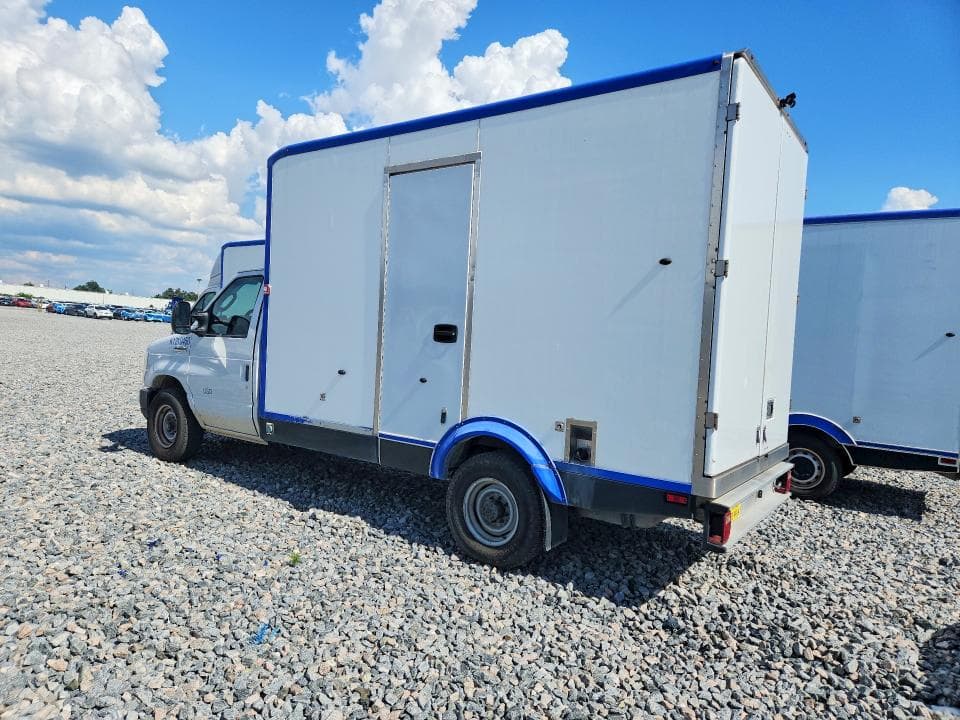 2023 FORD E350 REFRIGERATED BOX TRUCK