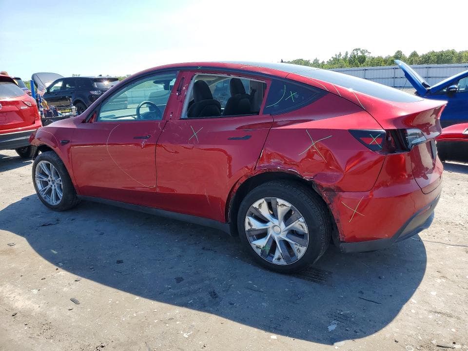 2024 TESLA MODEL Y