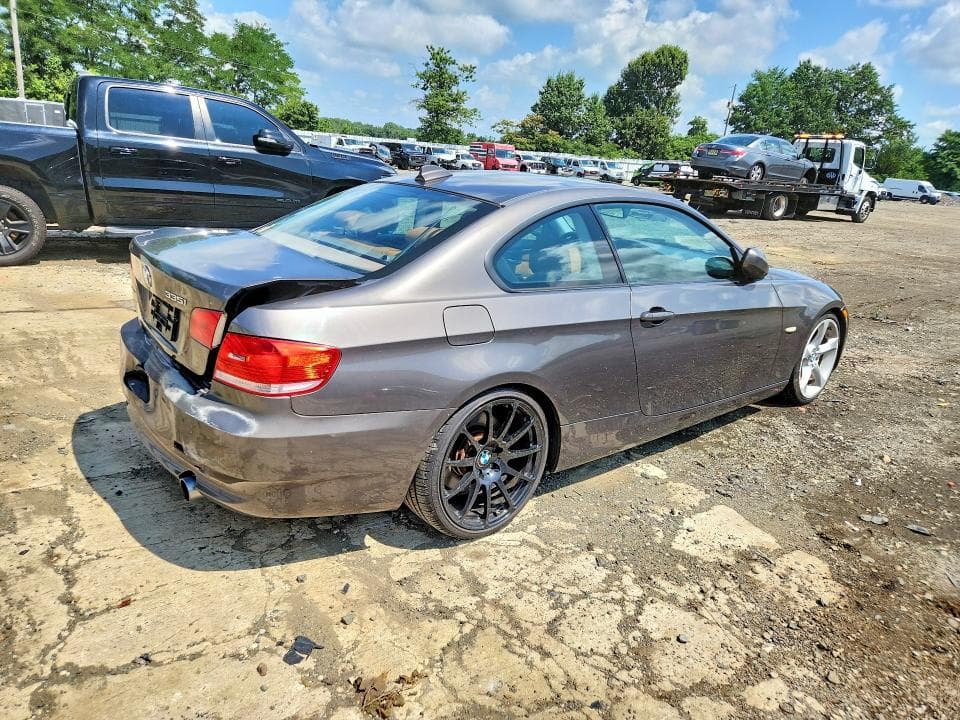 2010 BMW 335 I