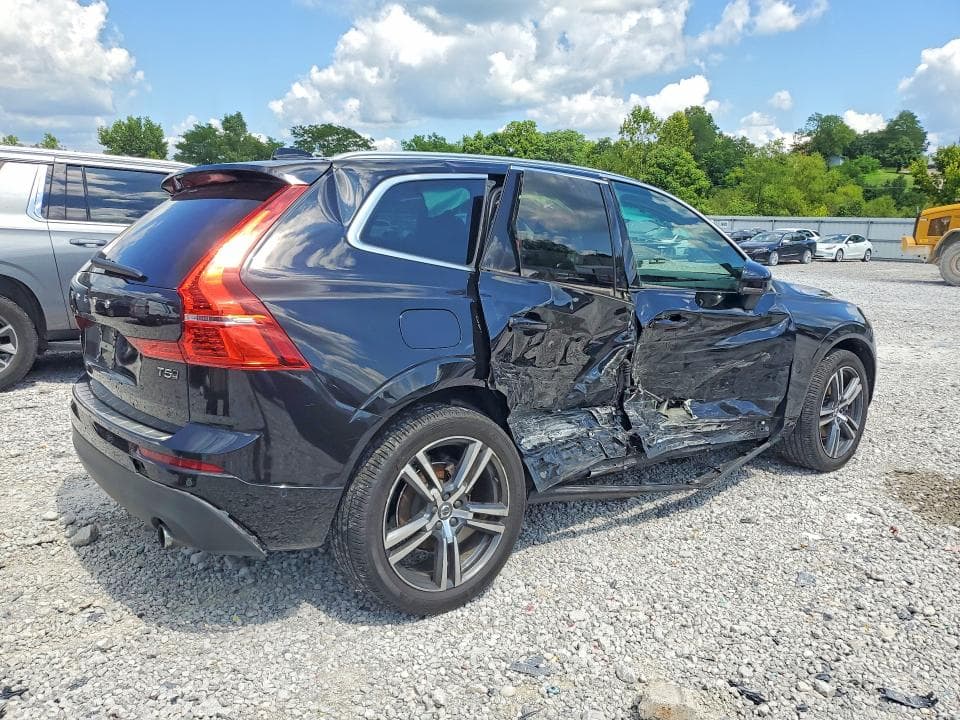 2019 VOLVO XC60 T5
