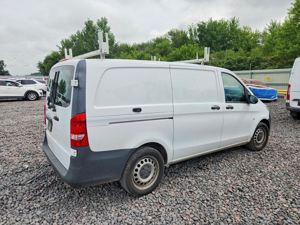 2020 MERCEDES-BENZ METRIS