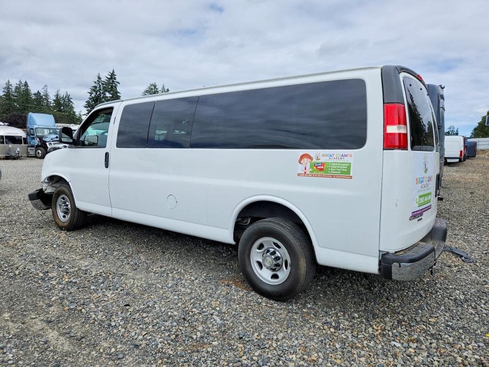 2015 CHEVROLET EXPRESS G3500 LT