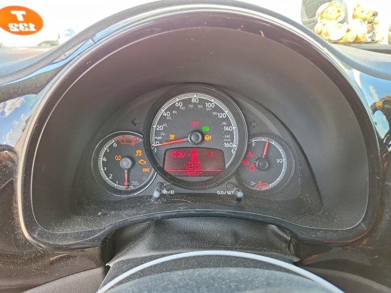2017 VOLKSWAGEN BEETLE 1.8T