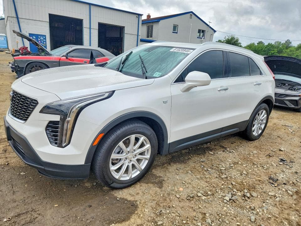 2023 CADILLAC XT4 LUXURY