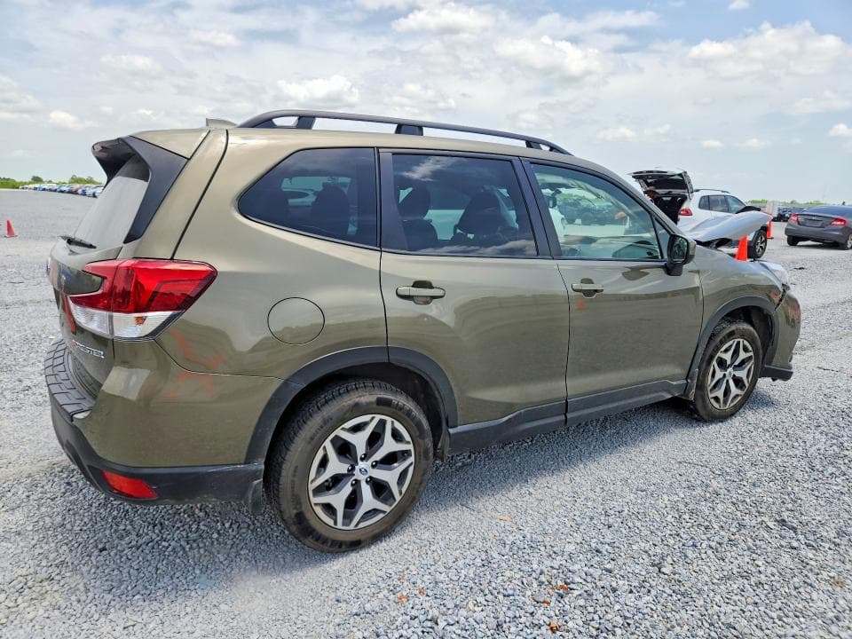 2023 SUBARU FORESTER PREMIUM