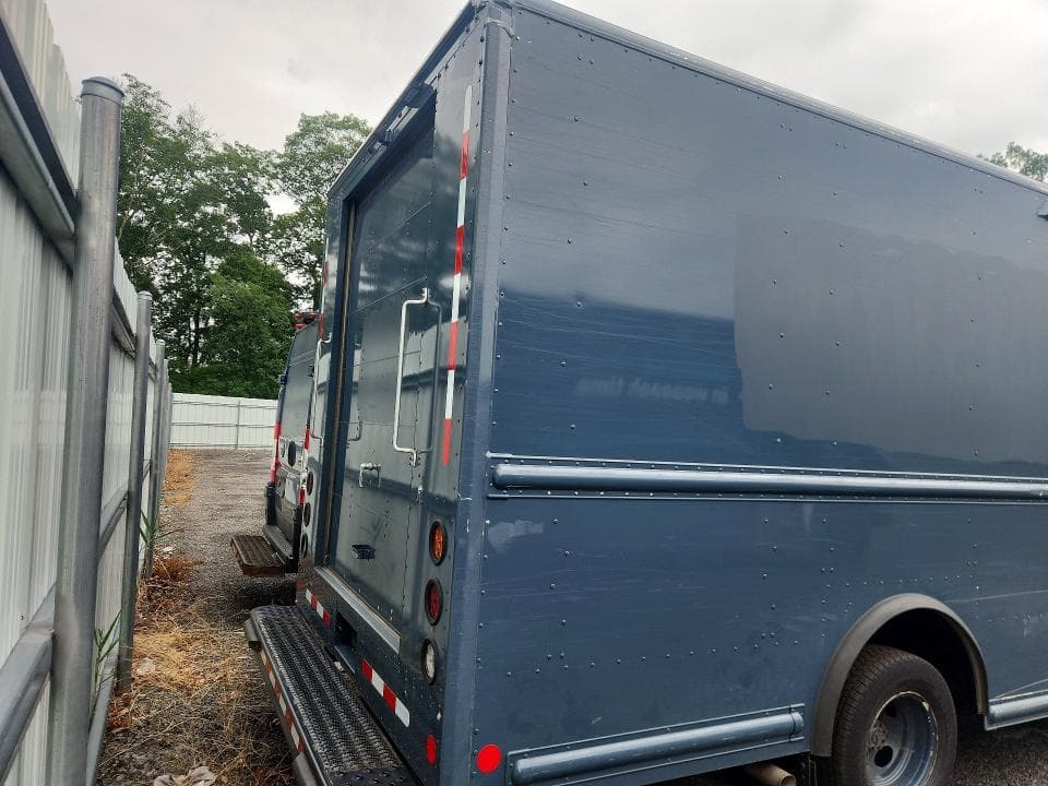 2019 FORD E450 - DELIVERY VAN