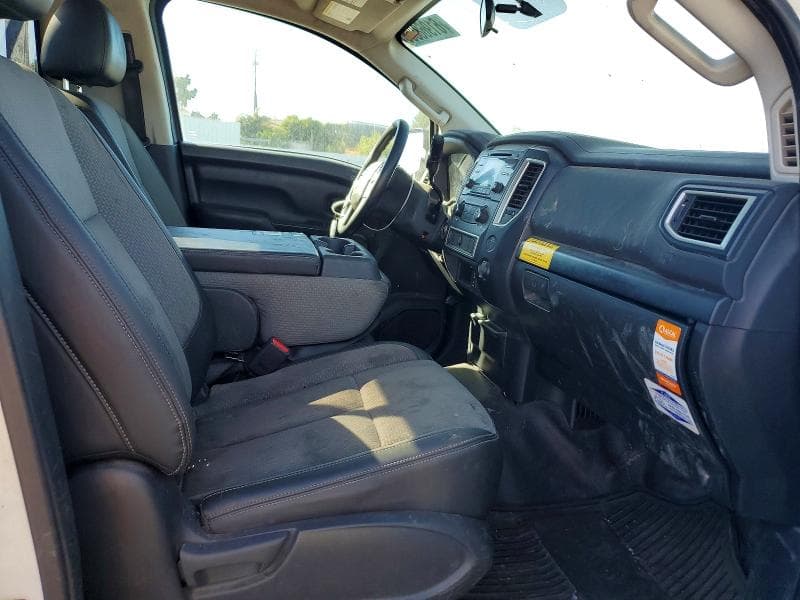 2017 NISSAN TITAN S