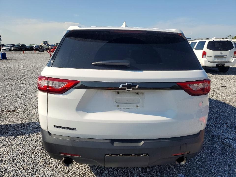 2019 CHEVROLET TRAVERSE LS