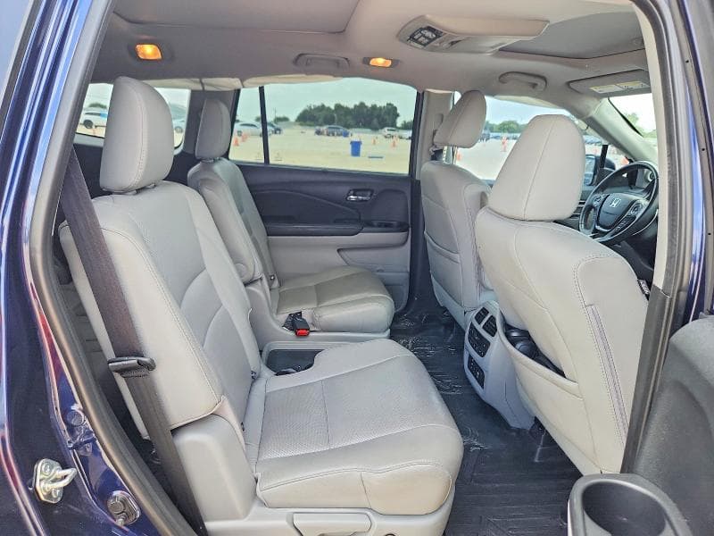 2017 HONDA PILOT ELITE