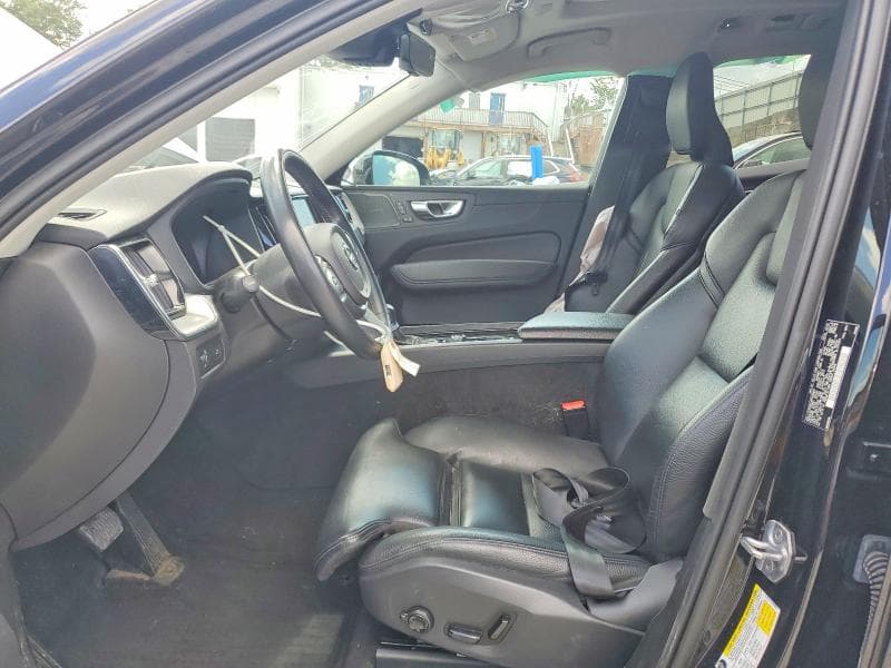 2019 VOLVO XC60 T5