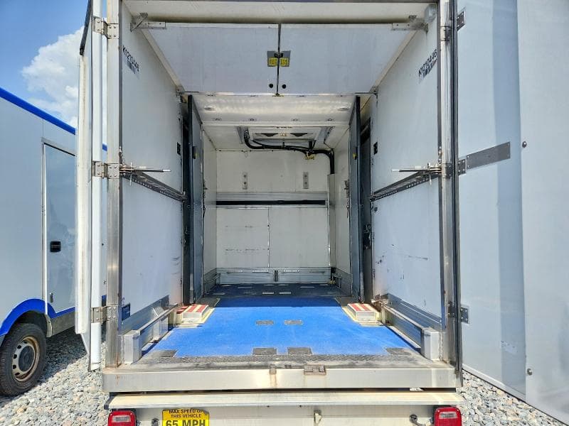 2023 FORD E350 REFRIGERATED BOX TRUCK