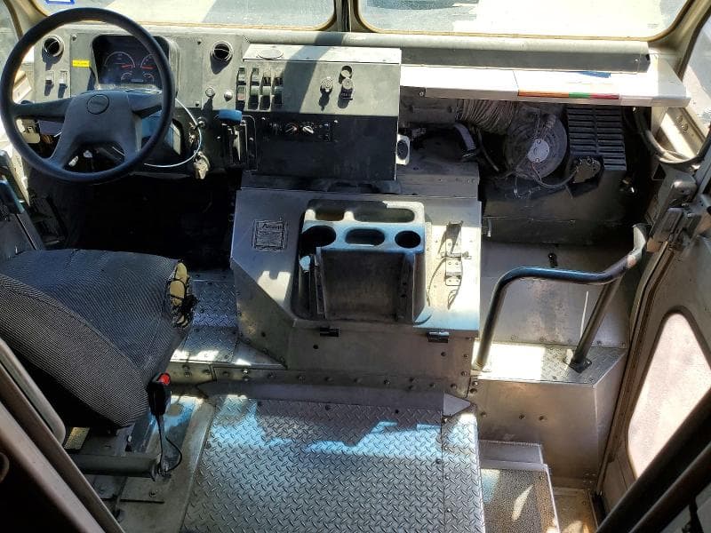 2021 FREIGHTLINER CHASSIS M LINE WALK-IN VAN