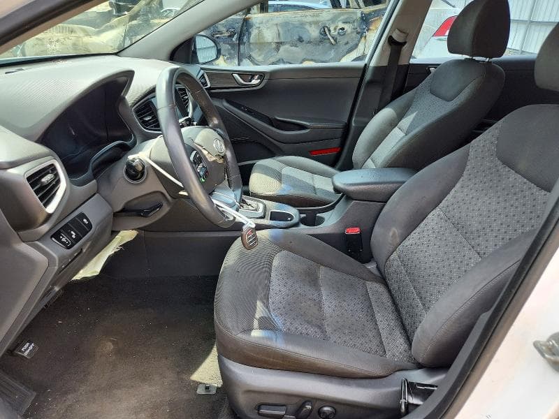 2017 HYUNDAI IONIQ SEL