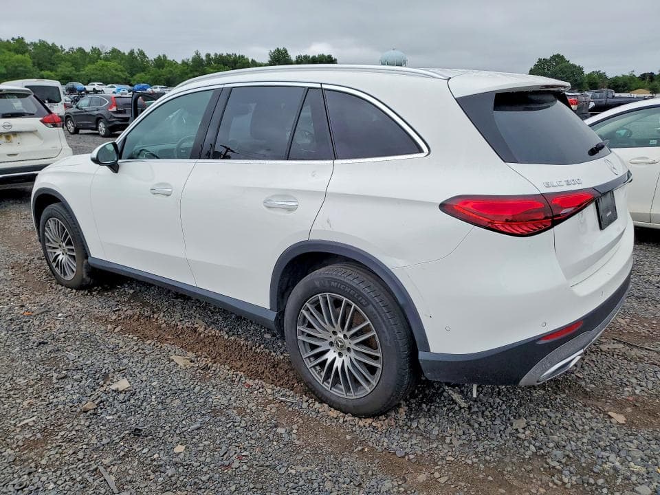 2025 MERCEDES-BENZ GLC 300 4MATIC