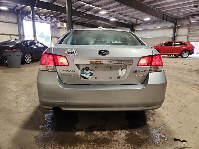 2013 SUBARU LEGACY 2.5I LIMITED