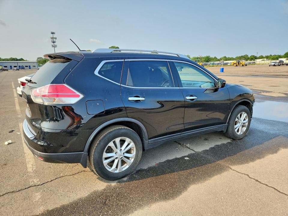 2015 NISSAN ROGUE SV