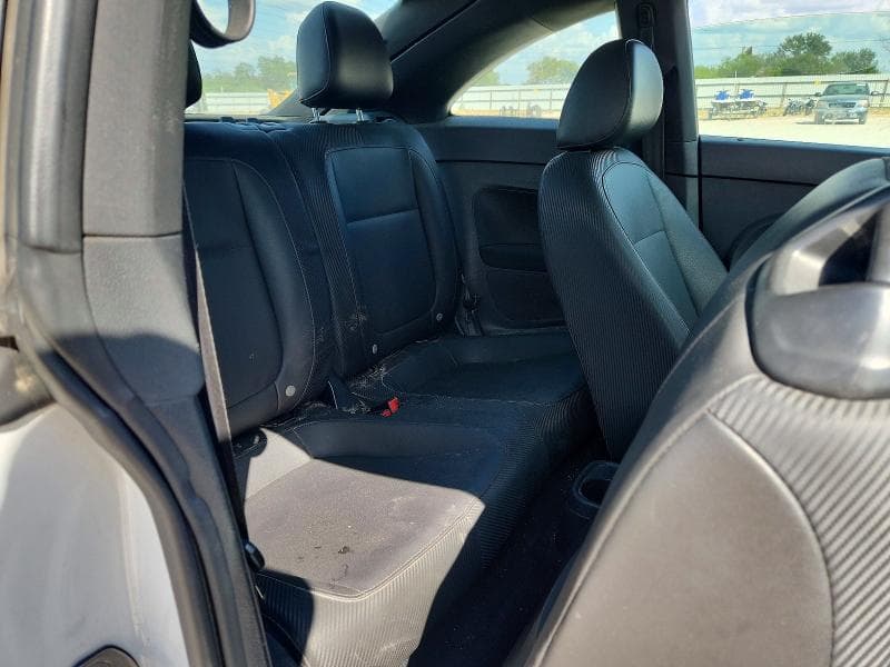 2016 VOLKSWAGEN BEETLE 1.8T