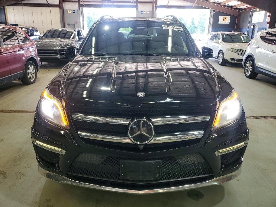 2015 MERCEDES-BENZ GL 550 4MATIC