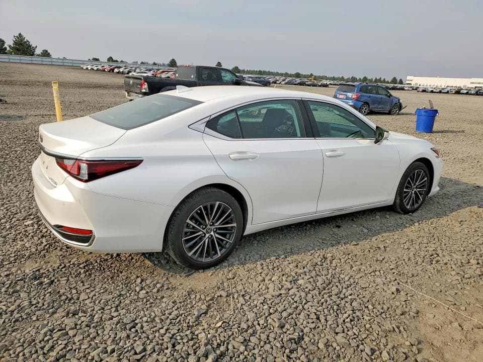 2023 LEXUS ES 250 BASE