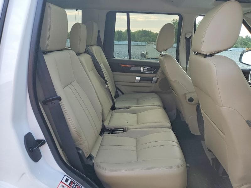 2016 LAND ROVER LR4 HSE