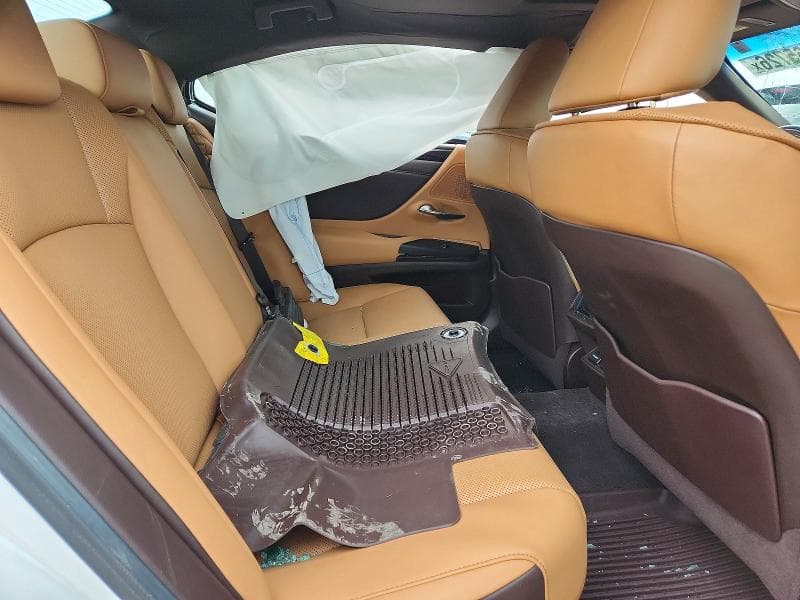 2021 LEXUS ES 250 BASE