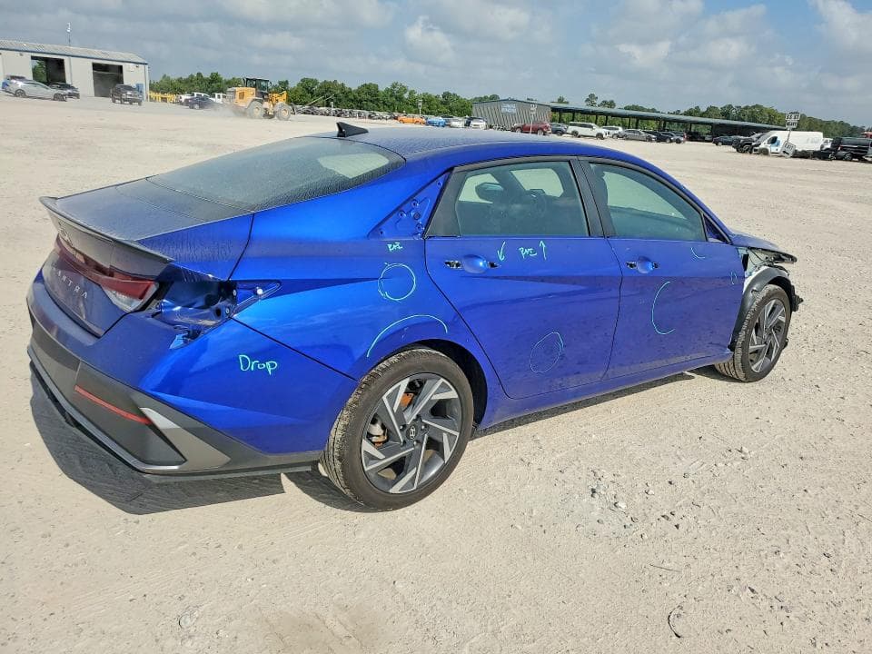 2025 HYUNDAI ELANTRA SEL SPORT