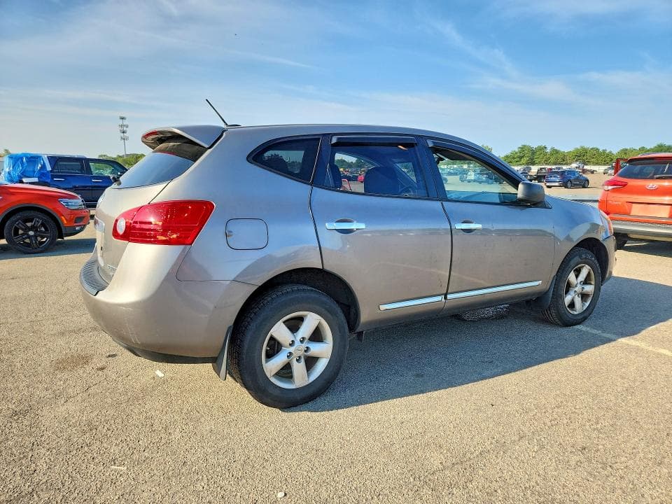 2012 NISSAN ROGUE S