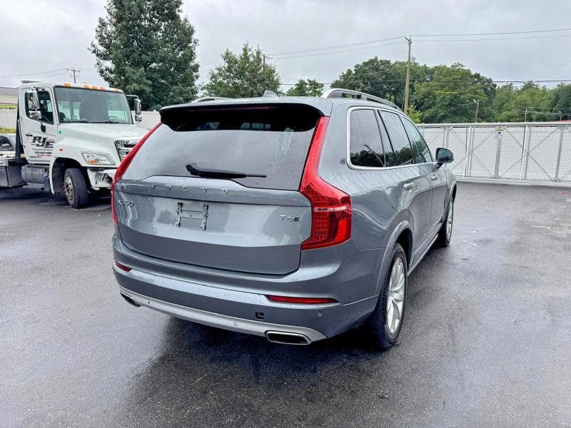 2016 VOLVO XC90 T6