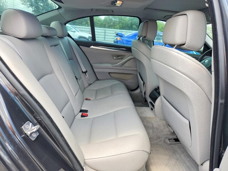 2011 BMW 528 I