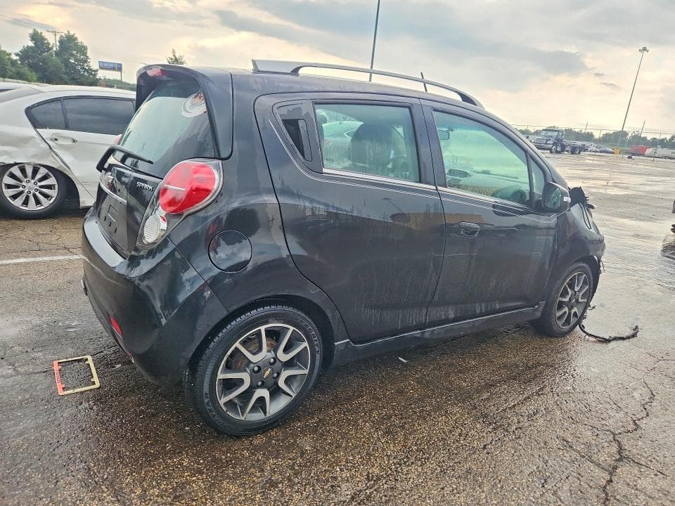 2015 CHEVROLET SPARK 2LT