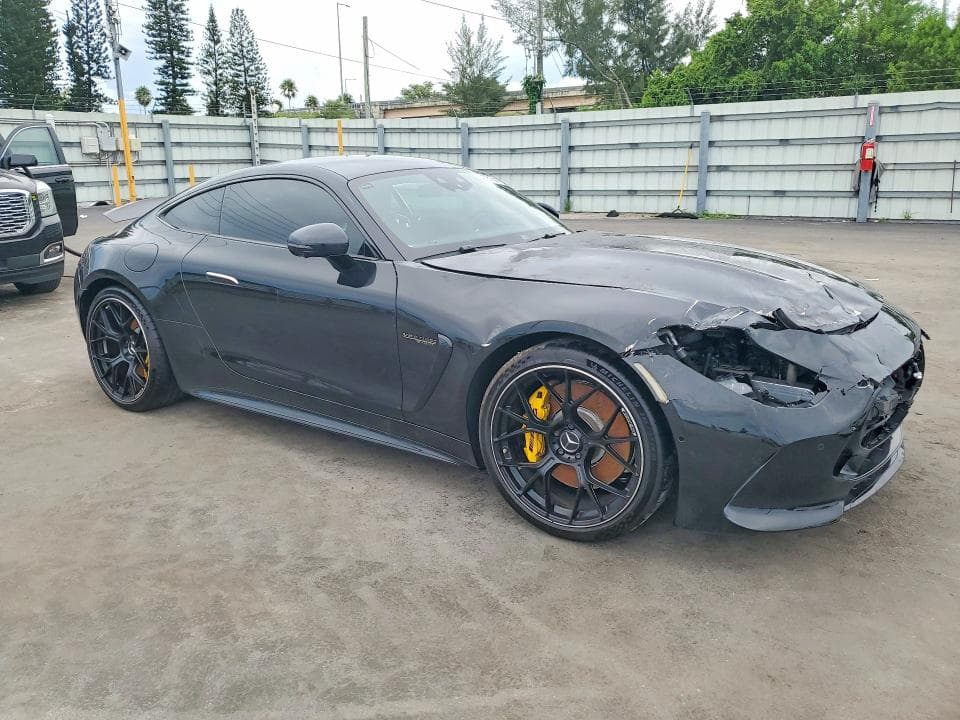 2025 MERCEDES-BENZ AMG GT 63