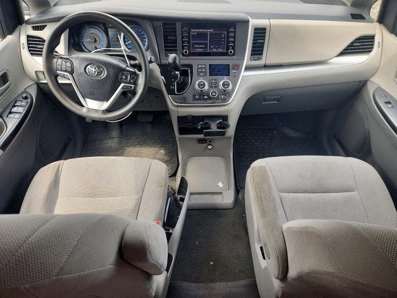 2020 TOYOTA SIENNA L