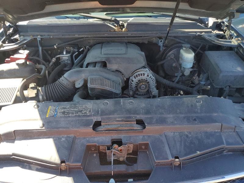 2010 CHEVROLET SUBURBAN K1500 LS