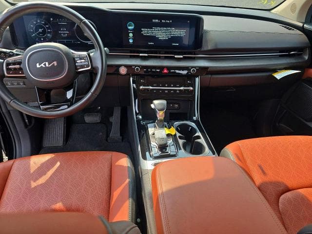 2024 KIA CARNIVAL SX