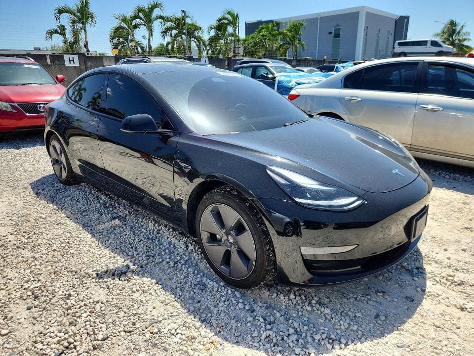 2021 TESLA MODEL 3