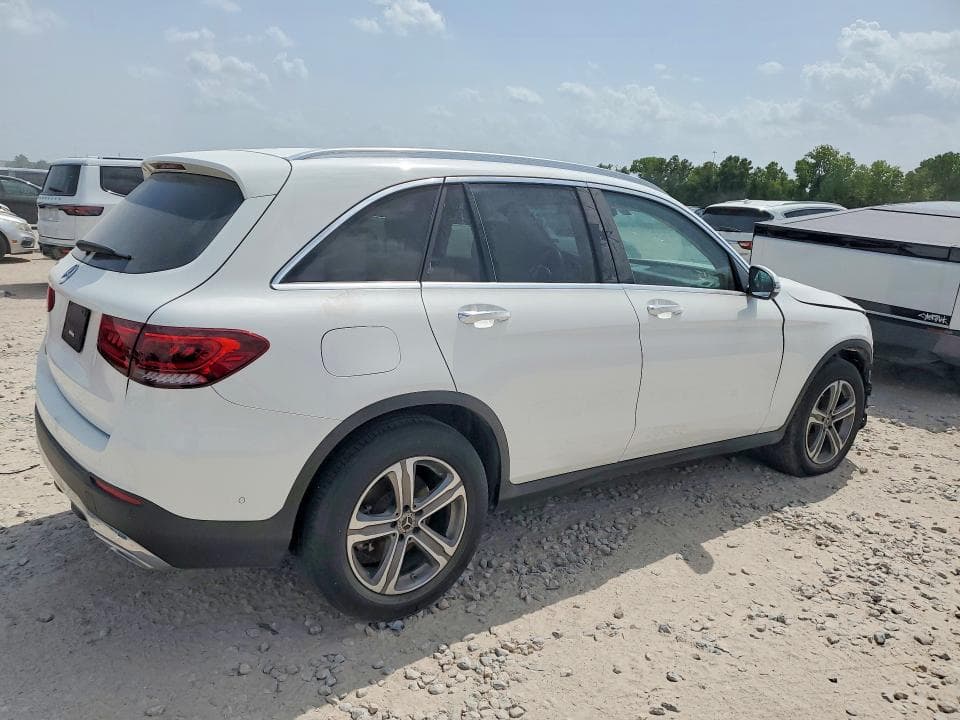 2021 MERCEDES-BENZ GLC 300